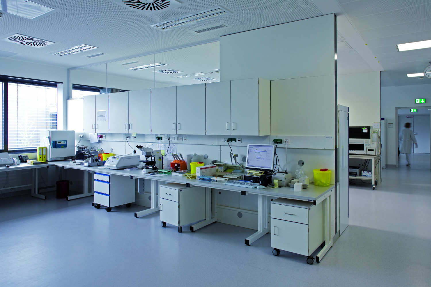 檢驗(yàn)科家具