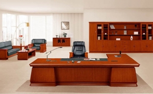 實(shí)木大班臺(tái)開裂褪色，怎么處理和預(yù)防？