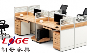 鋼架屏風(fēng)辦公桌有著什么優(yōu)勢(shì)？