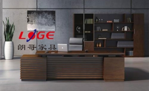 實木辦公家具有哪些錯誤保養(yǎng)方式呢？